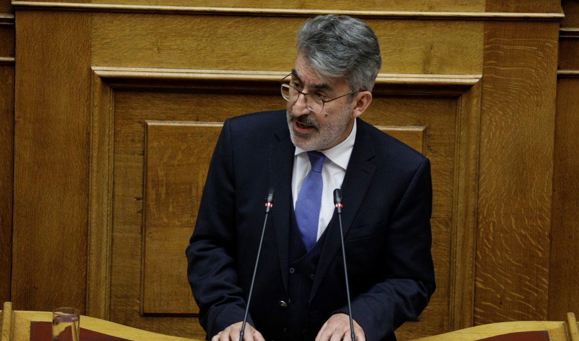 Θ. Ξανθόπουλος: Κατάθεση ερώτησης 51 βουλευτών για την ανάγκη λήψης μέτρων στήριξης των δικηγόρων που πλήττονται από την πανδημία